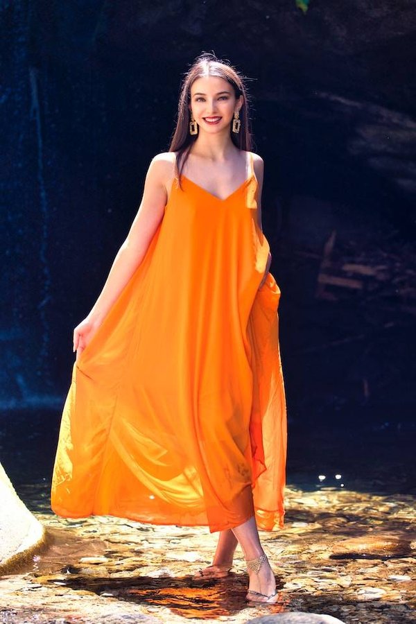Comment porter la couleur orange pour un look audacieux