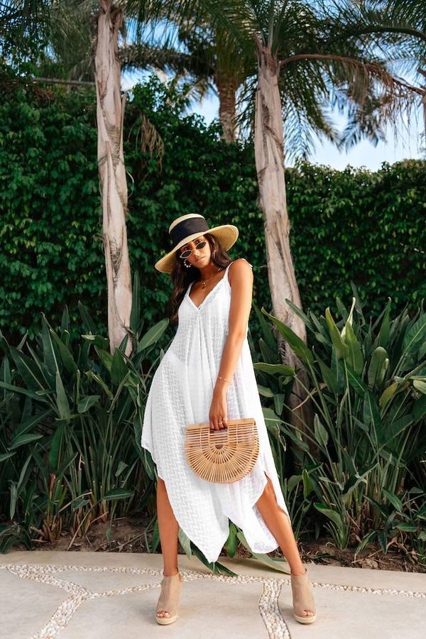 Les accessoires indispensables pour un look estival parfait