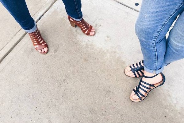 Les tendances chaussures printemps-été 2023 à adopter